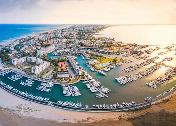Βίλα Duplex For 7 Guests In An Oasis Of Greenery In Lignano Riviera